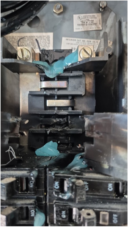 Signs of overheating and failure